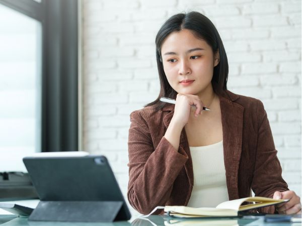 Học Luật Từ Xa Thi Khối Nào? Giải Đáp Chi Tiết Điều Kiện Đầu Vào 2026