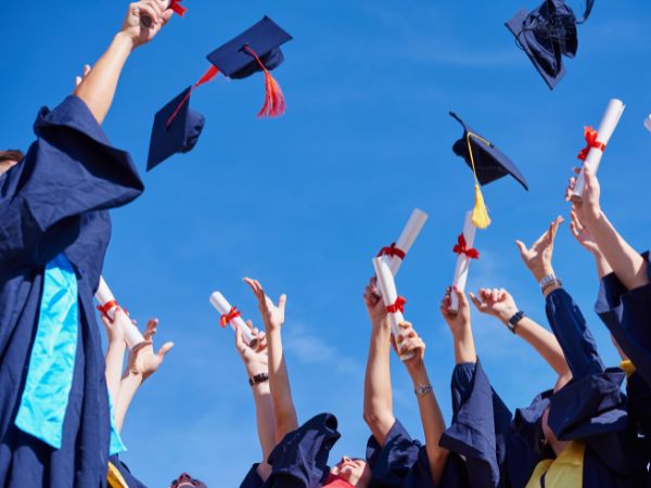 Top 5 Trường Đại Học Từ Xa Kế Toán Uy Tín 2026